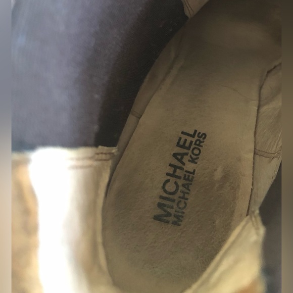 Michael Kors Leather Heeled Boot Size 10M - Picture 13 of 14